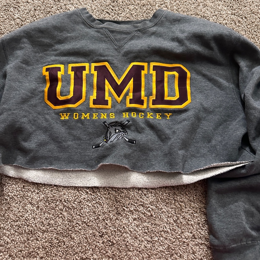 Cropped UMD Sweatshirt